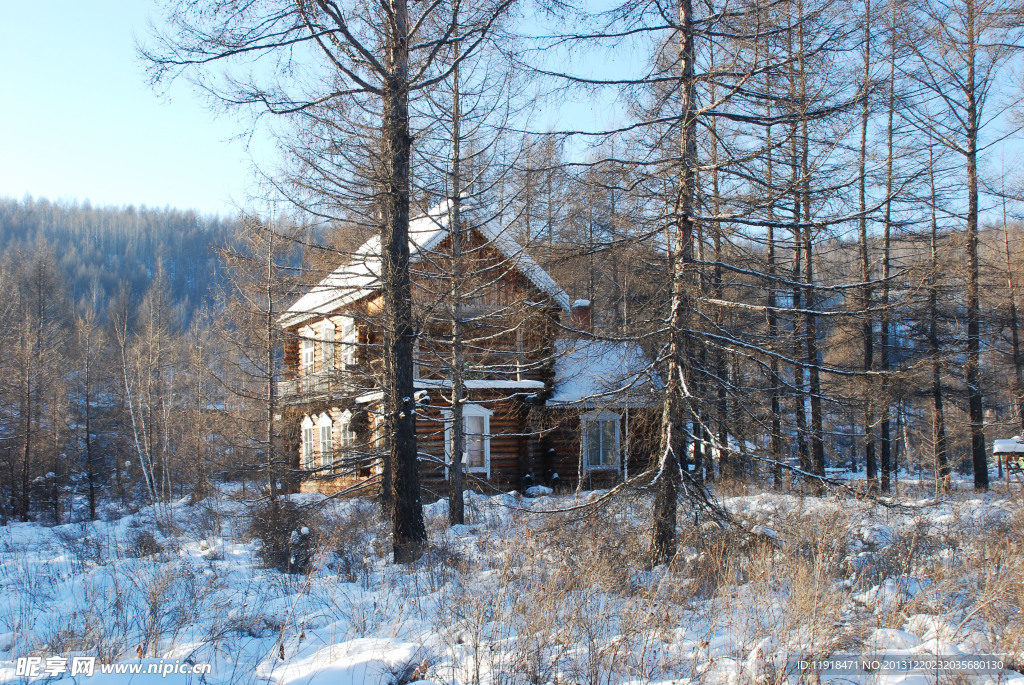 木屋度假村冬天风景