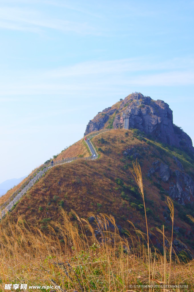 银瓶山