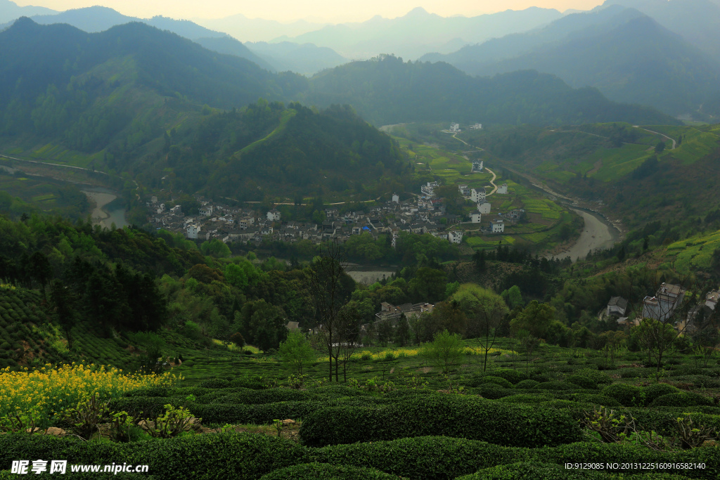 石潭村