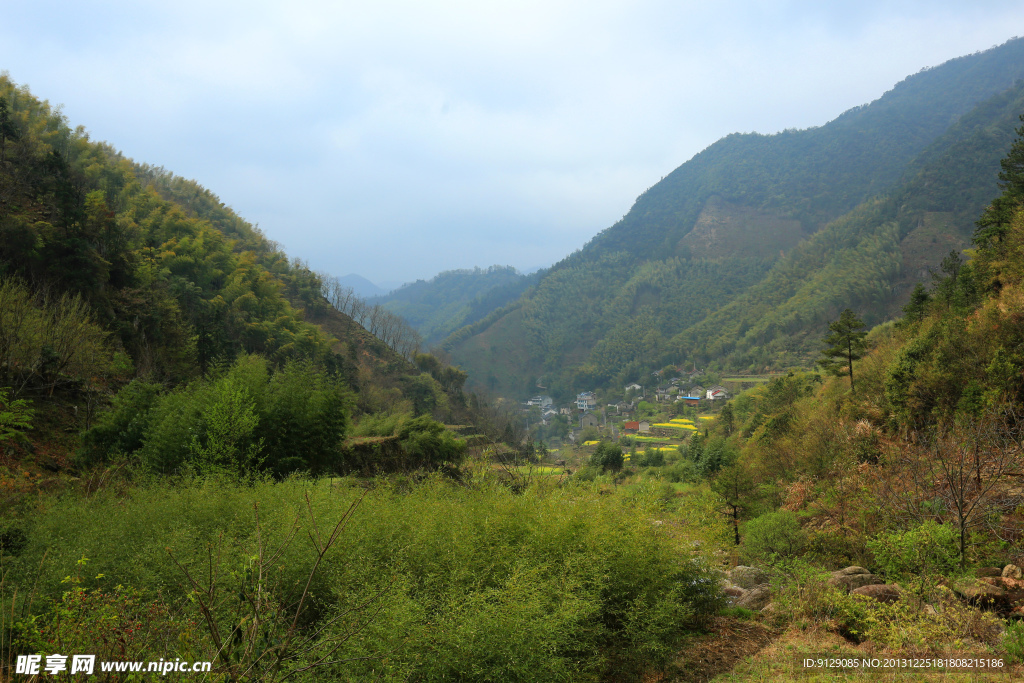 临安天龙峡谷