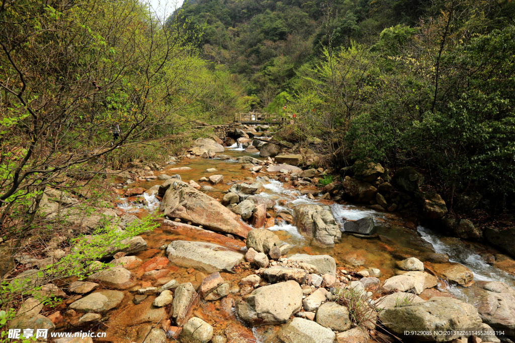 临安天龙峡谷