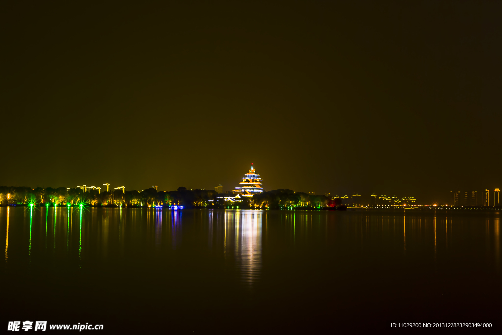 苏州金鸡湖夜景