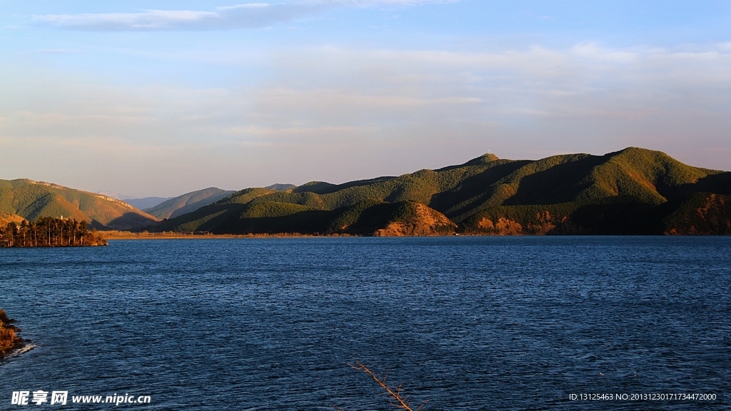 泸沽湖