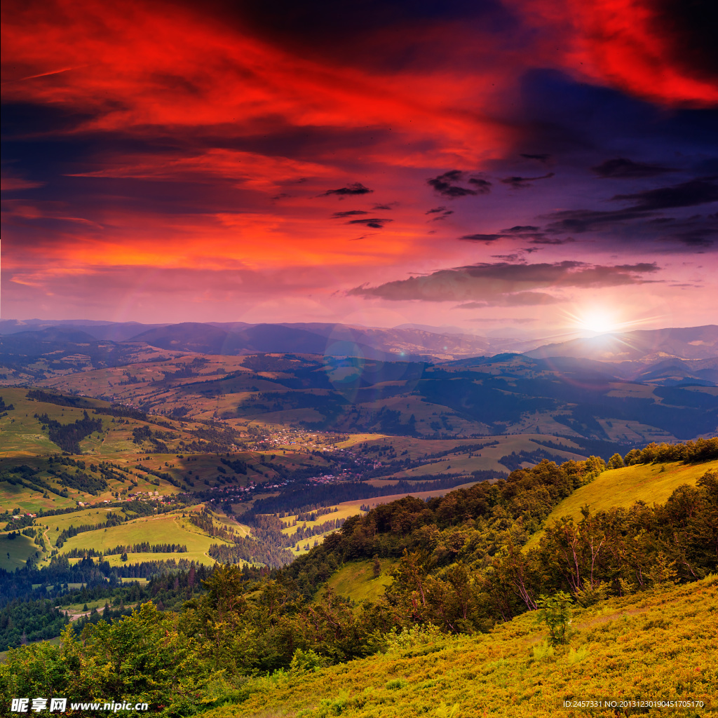 夕阳晚霞山景