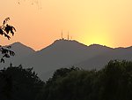 日落西山图
