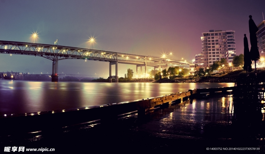 大桥夜景