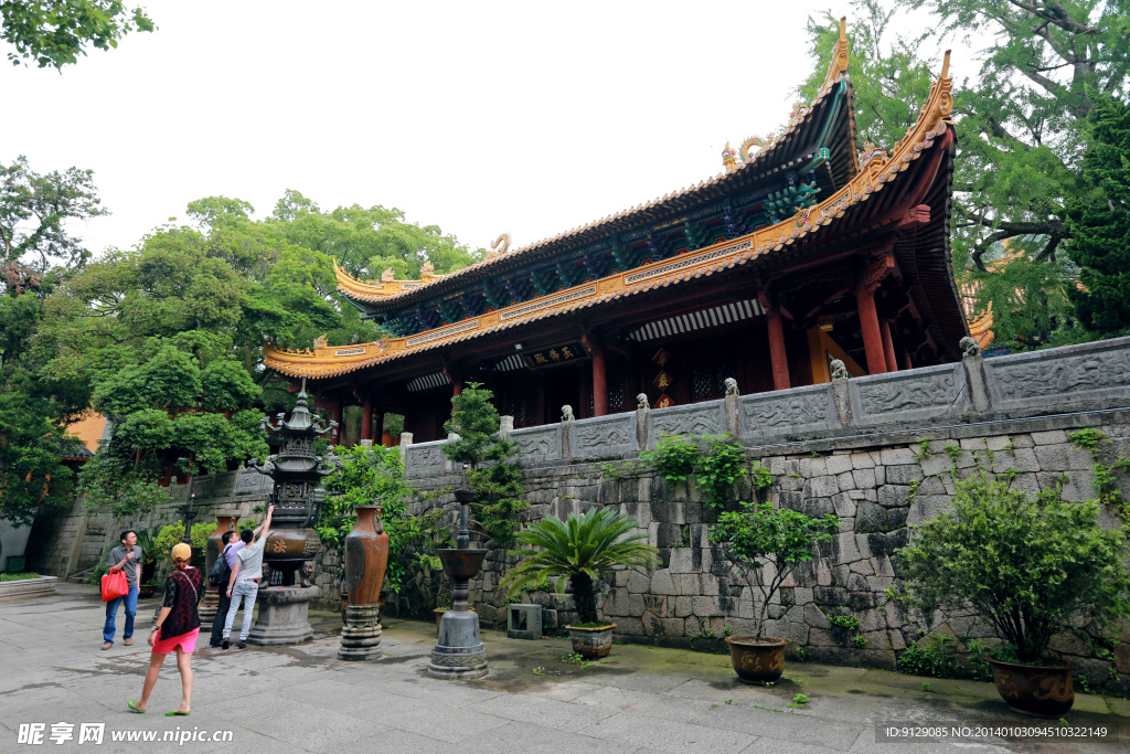 普陀山法雨寺