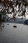 小船湖水