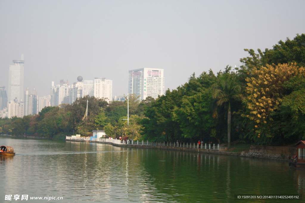 湖景