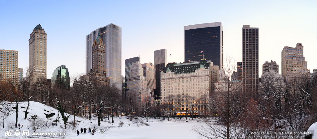 城市雪景