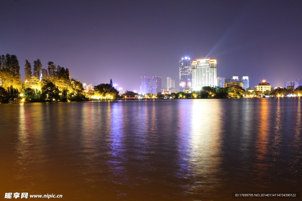 西湖夜景