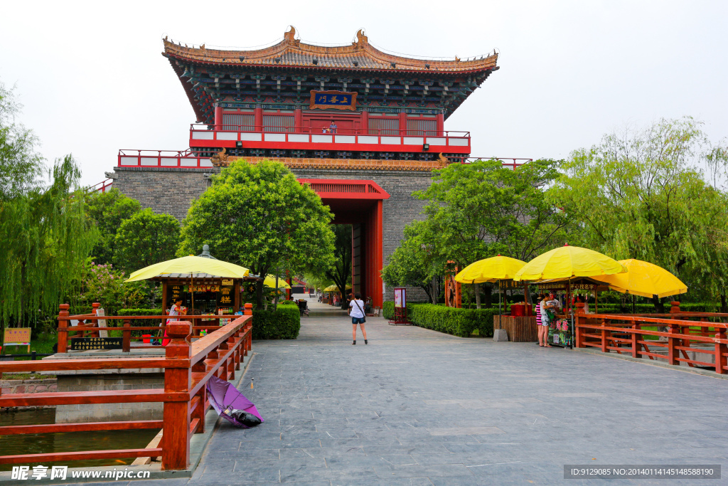 清明上河园