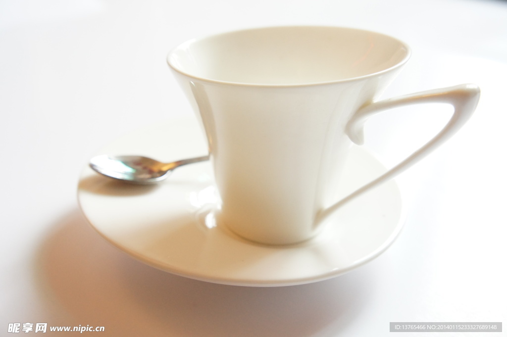咖啡杯