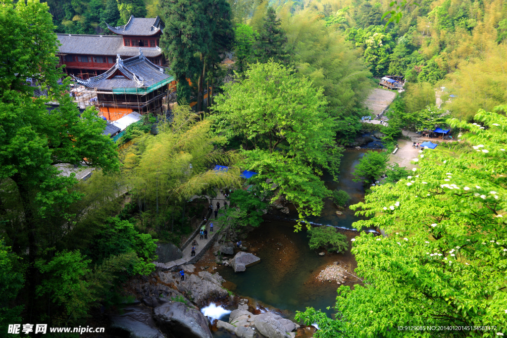 天台石梁飞瀑