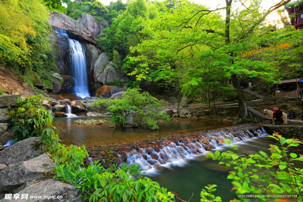 天台石梁飞瀑