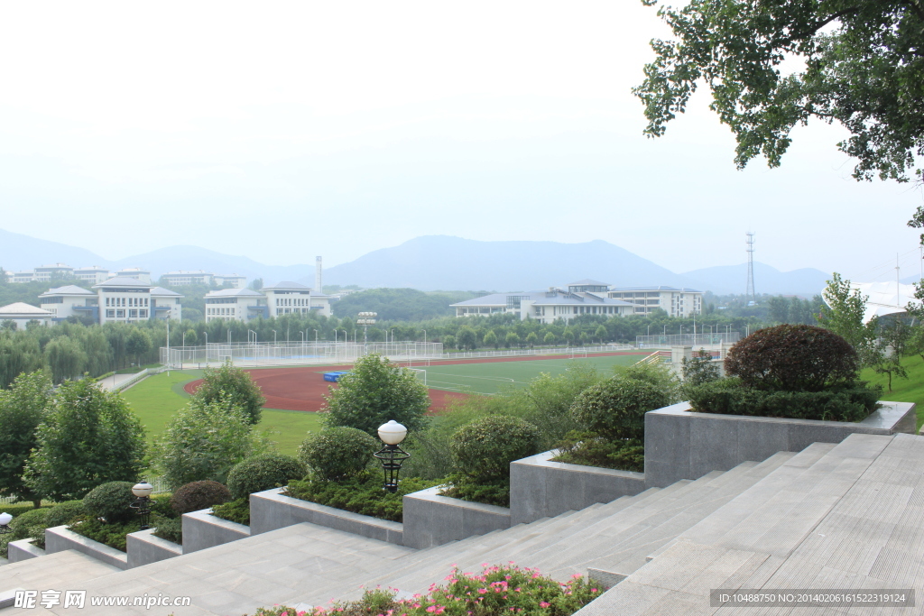 南京审计学院