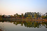 松湖倒影
