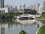 跨江大桥