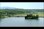 湖水小舟风景画视频