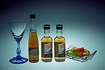 洋酒 糖果 酒杯
