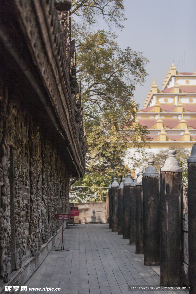 曼德勒乌木寺院