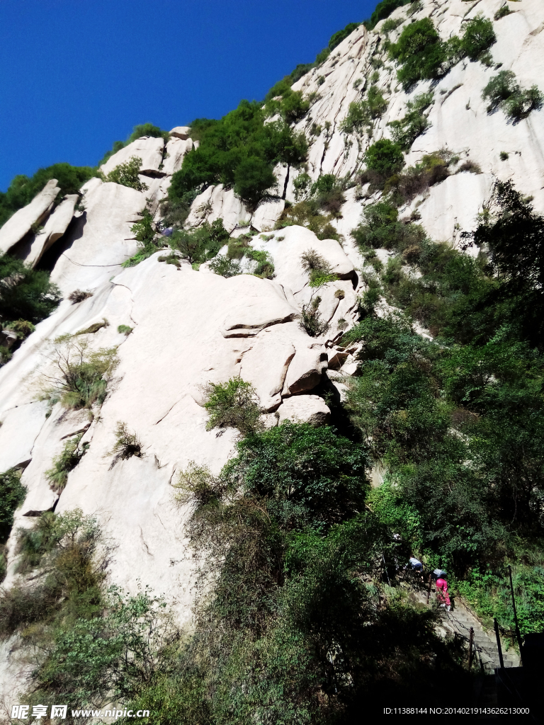华山