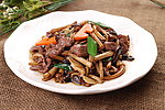 茶树菇炒牛肉