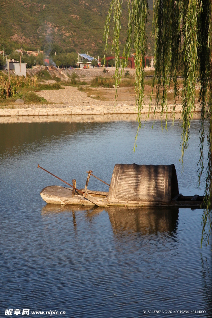 高清小船北京十渡风景