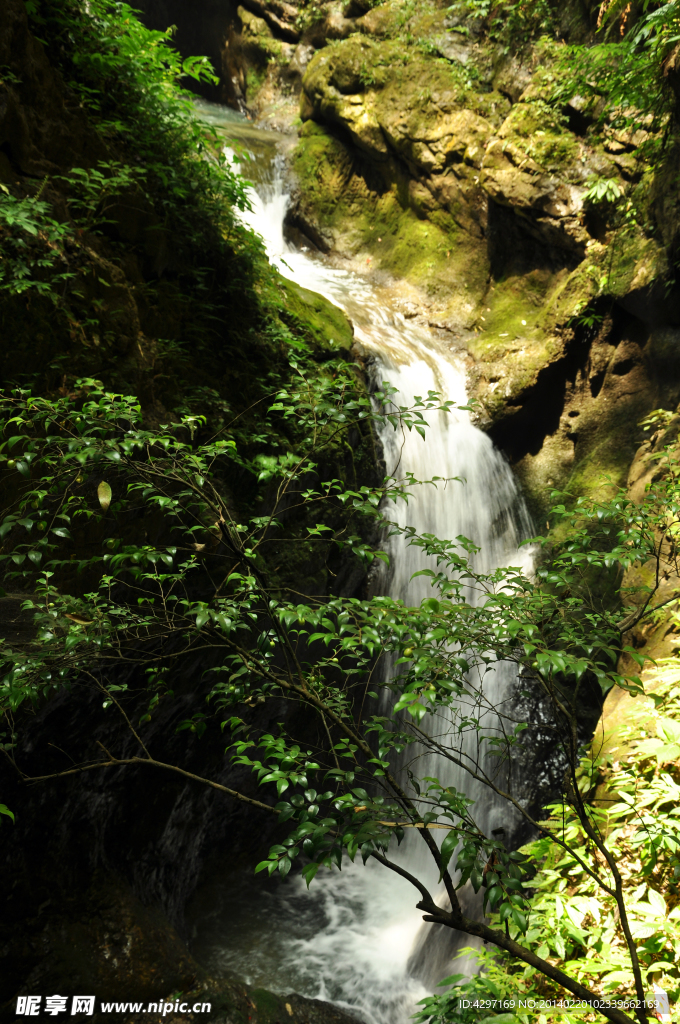 黑山谷