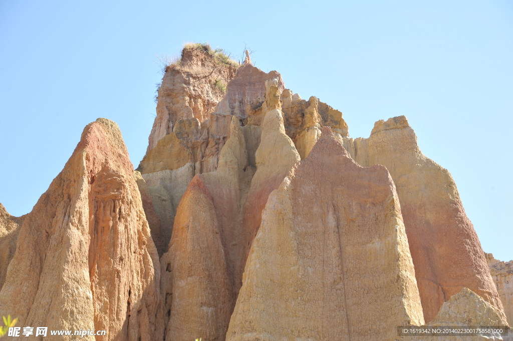 土山