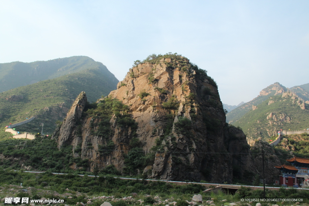 石头山