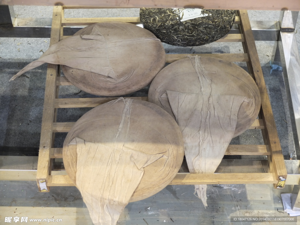 手工制作普洱茶