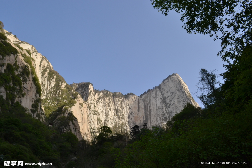 壁仞华山