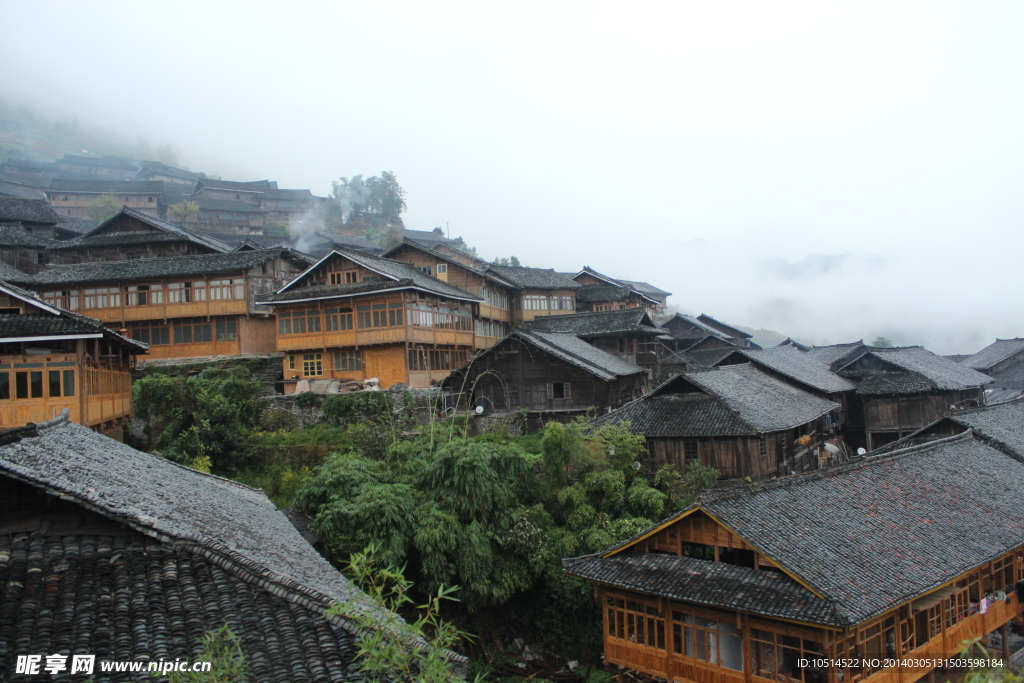 龙胜建筑