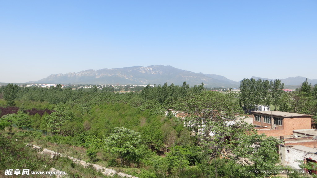 太室山东侧全景