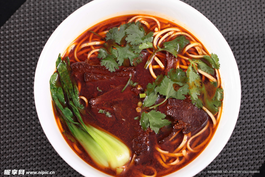 麻辣牛肉面
