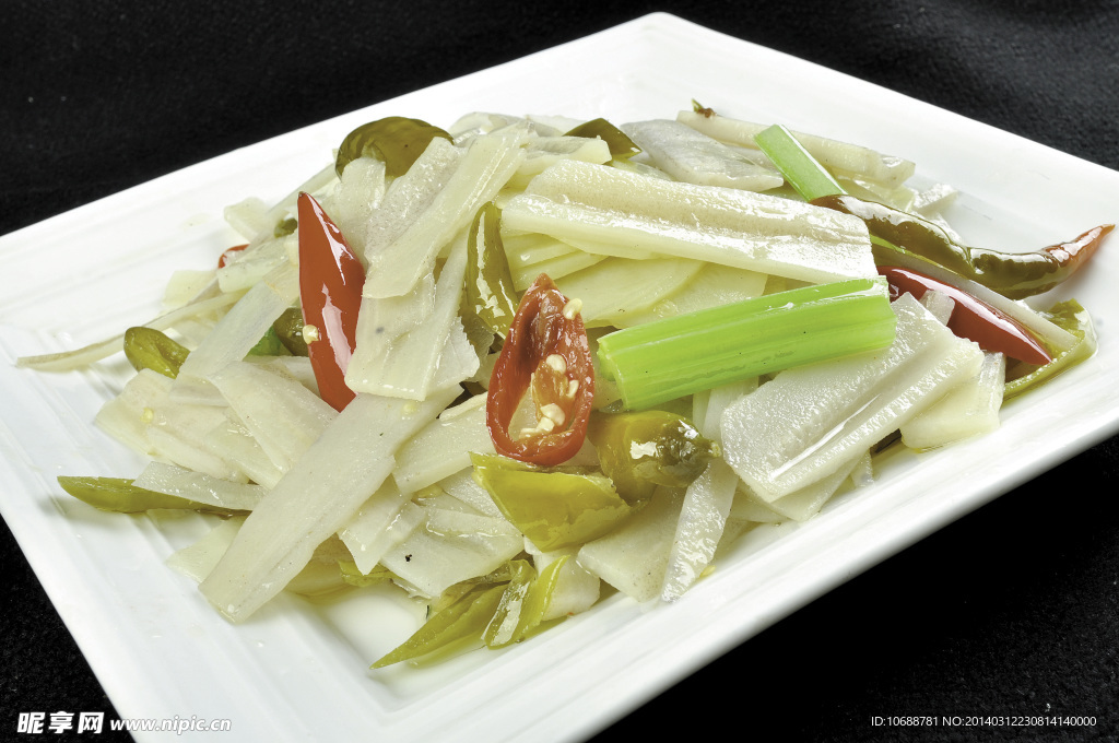泡椒炒莲菜
