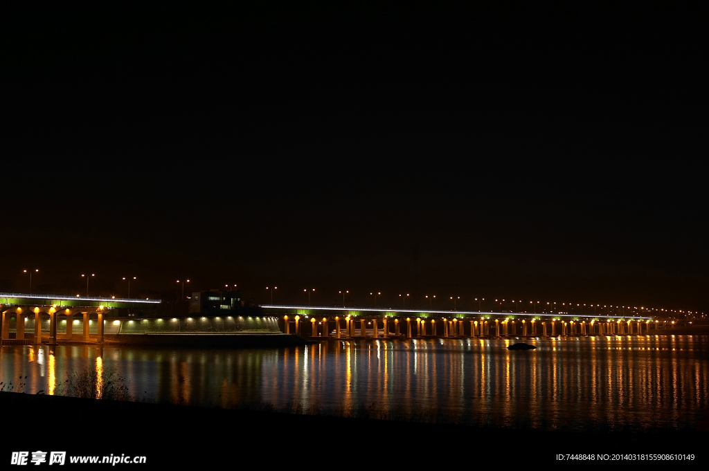 天桥景色 夜色