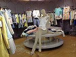 服装专卖店