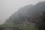 雾中小村