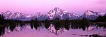 山间湖泊