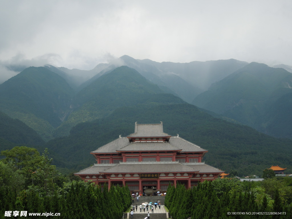 雨铜观音殿