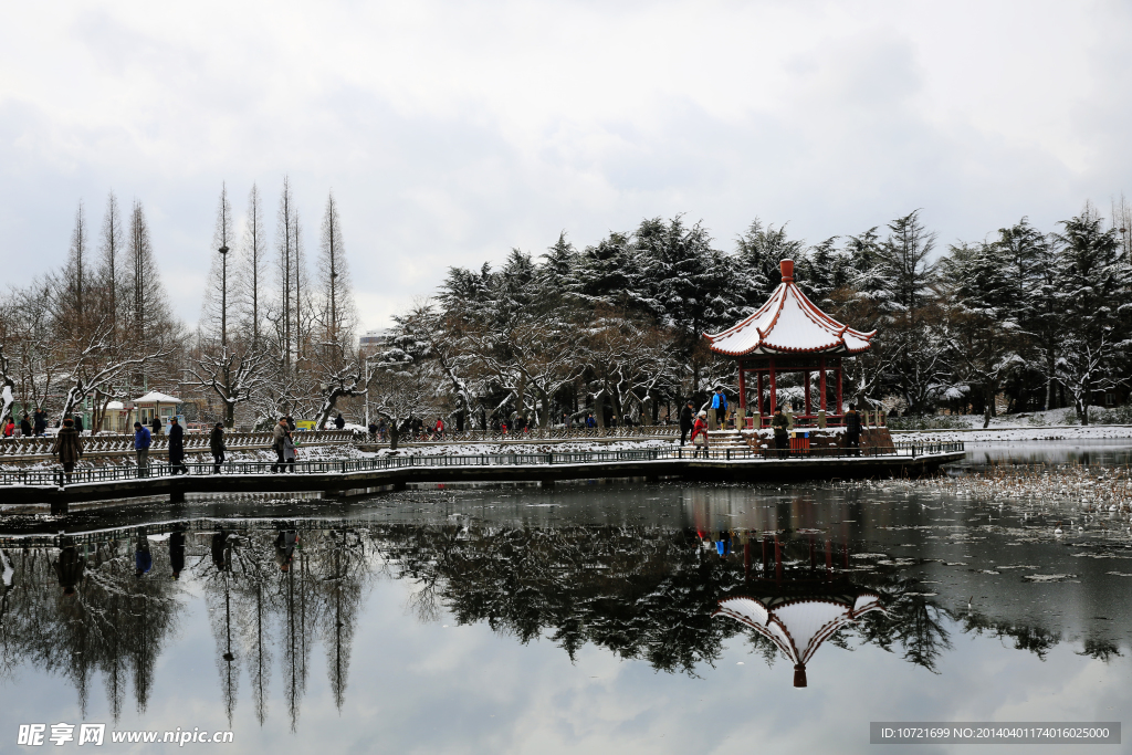 雪中青岛