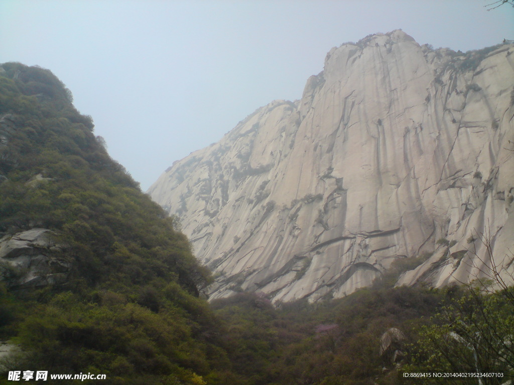 华山