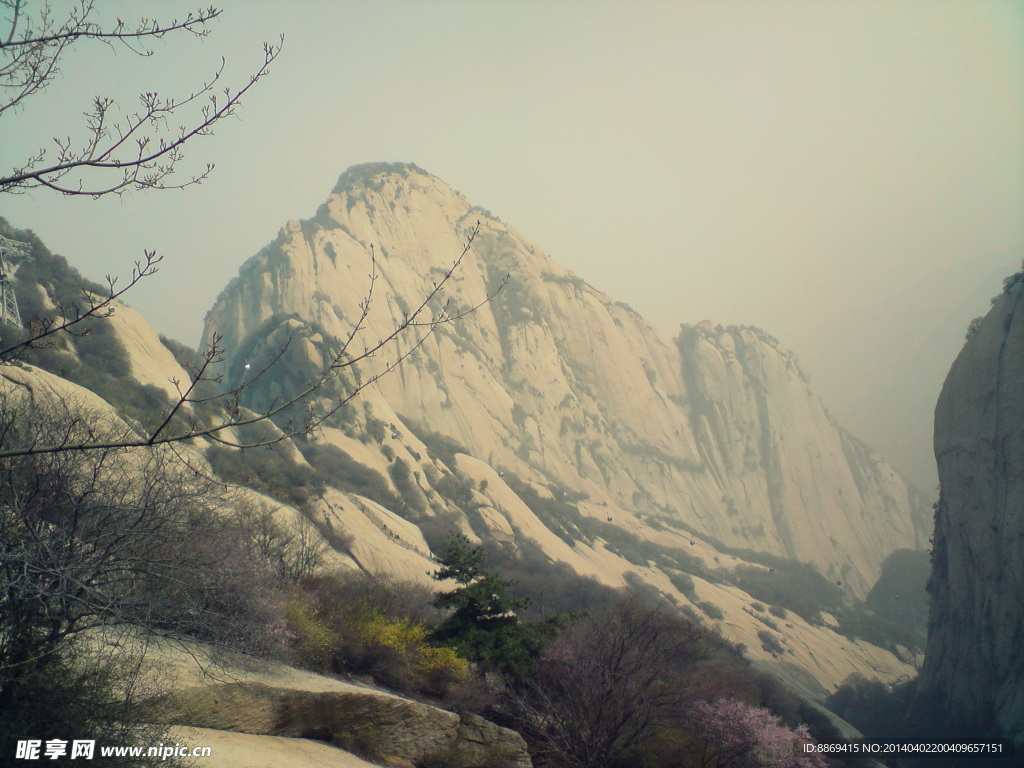 华山