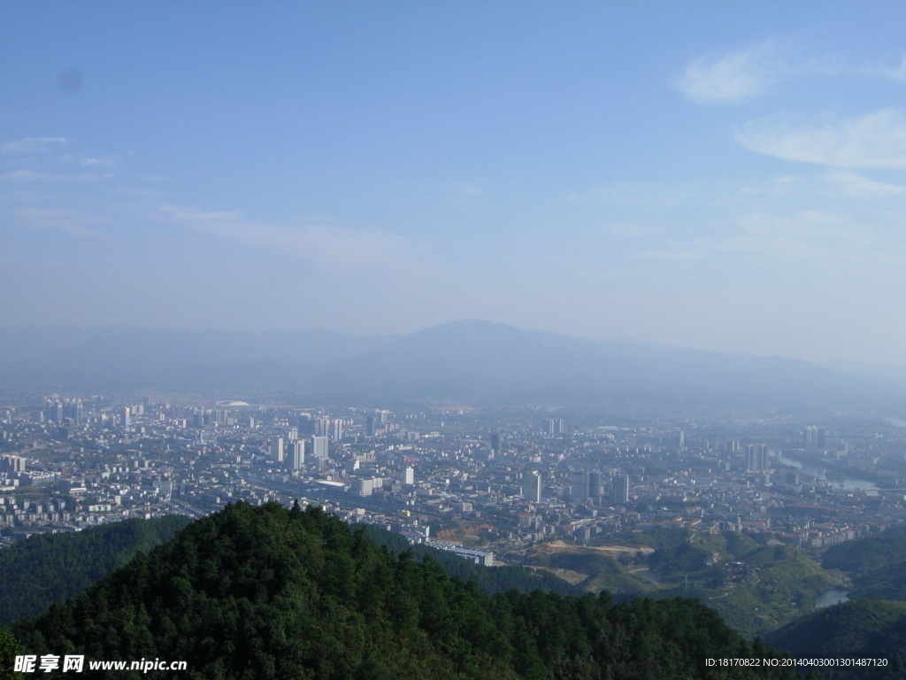 中坡山远眺怀化市区