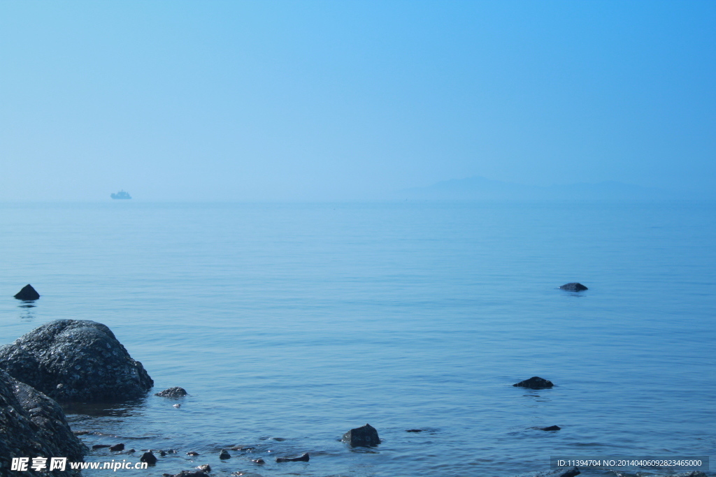海水礁石