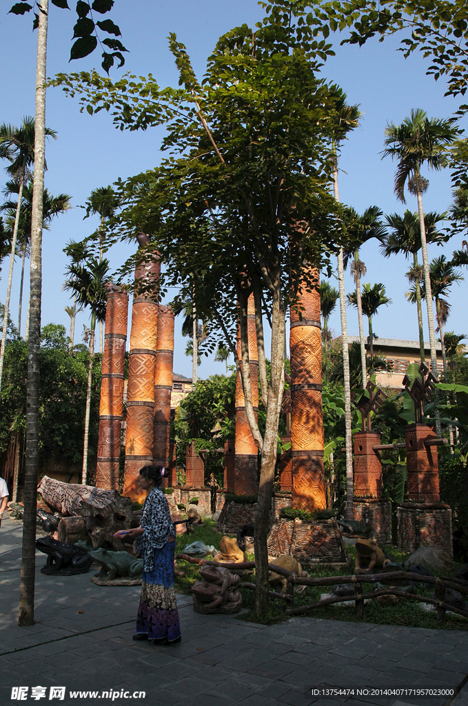 槟榔谷雕柱