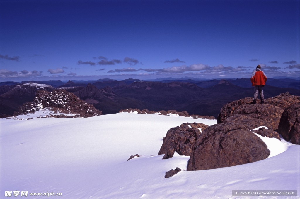 山脉雪山