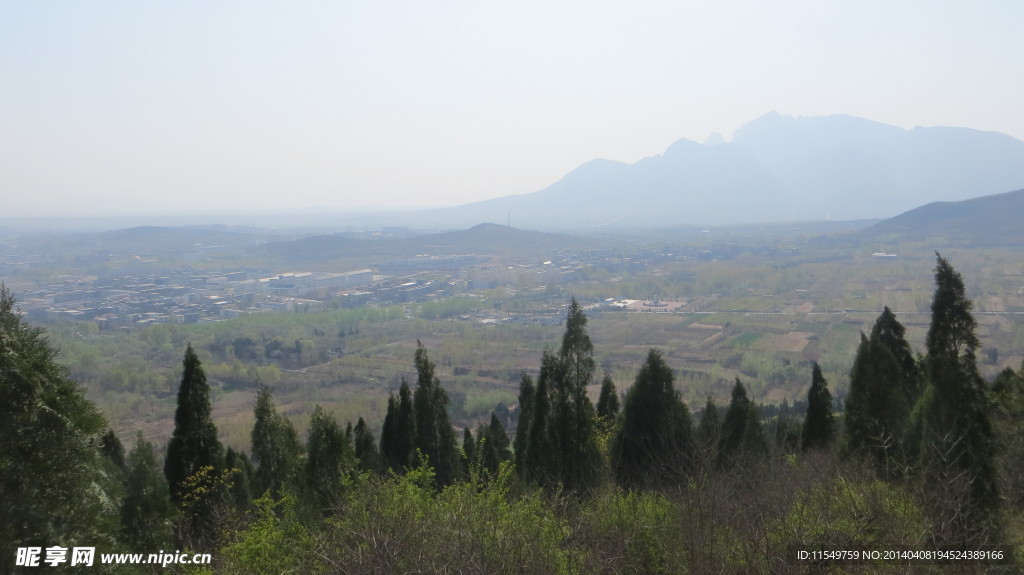 嵩山春景